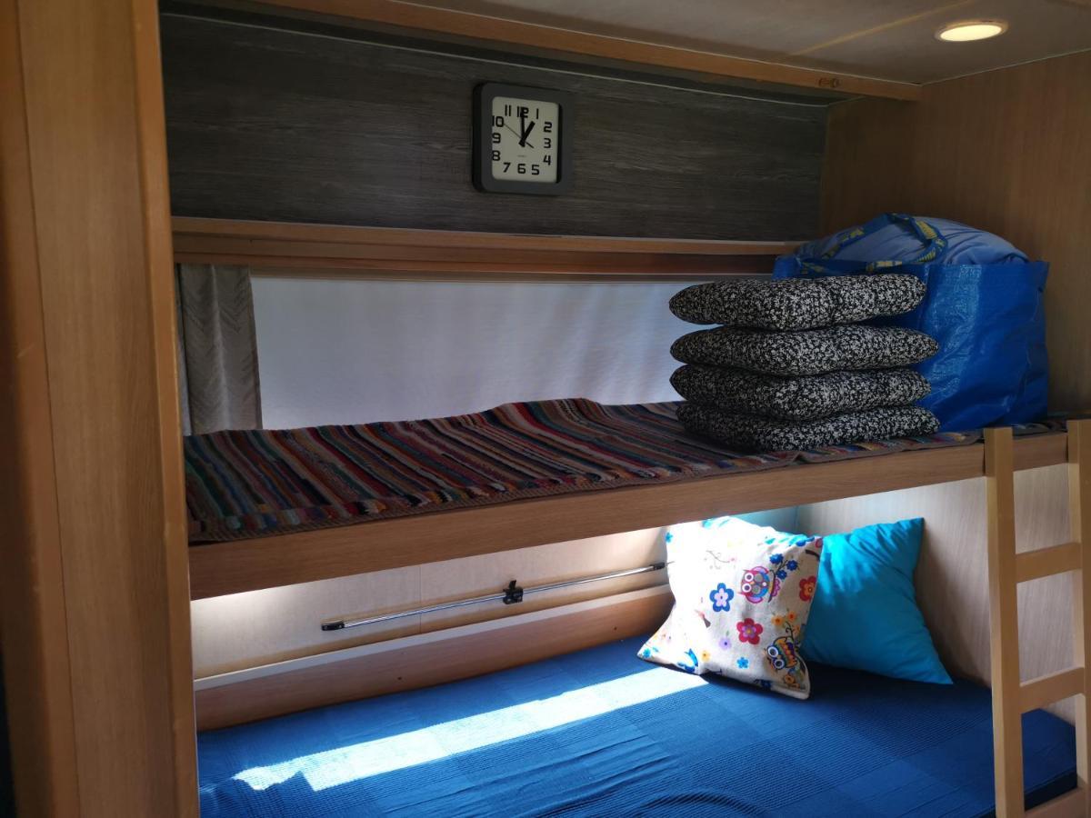 Large Camper In The Olive Grove Hotel Banjole Exterior foto